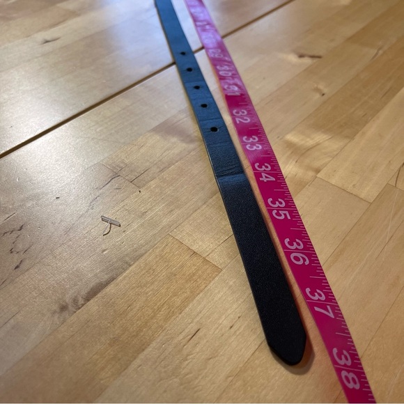 Vince leather women belt - Picture 6 of 6